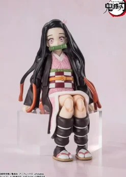 BANDAI Demon Slayer*S.H.Figuarts Demon Slayer Kimetsu no Yaiba Nezuko Kamado Action Figure