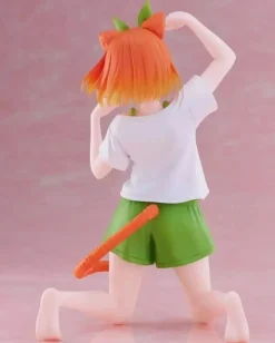 TAITO Desktop Cute The Quintessential Quintuplets Yotsuba Nakano Cat Room Wear Figure