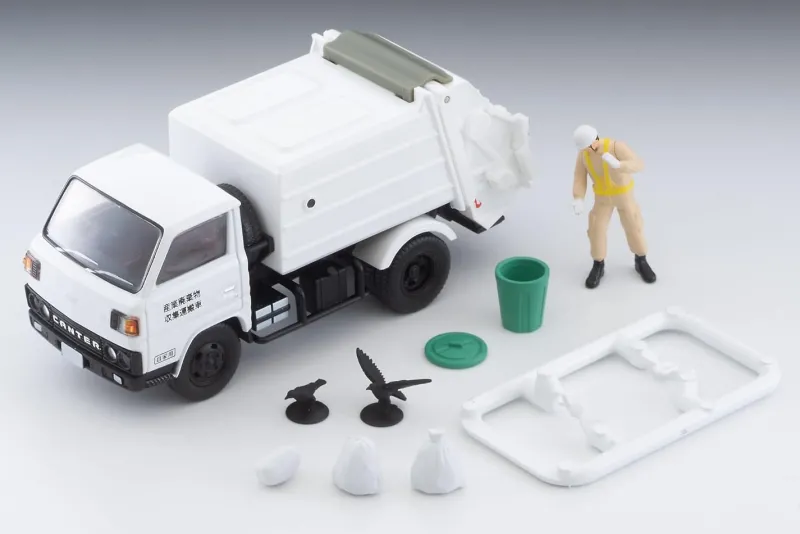 Tomytec Tomica*Tomica Limited Vintage NEO LV-N343b Fusou Canter Garbage Truck White with Figure